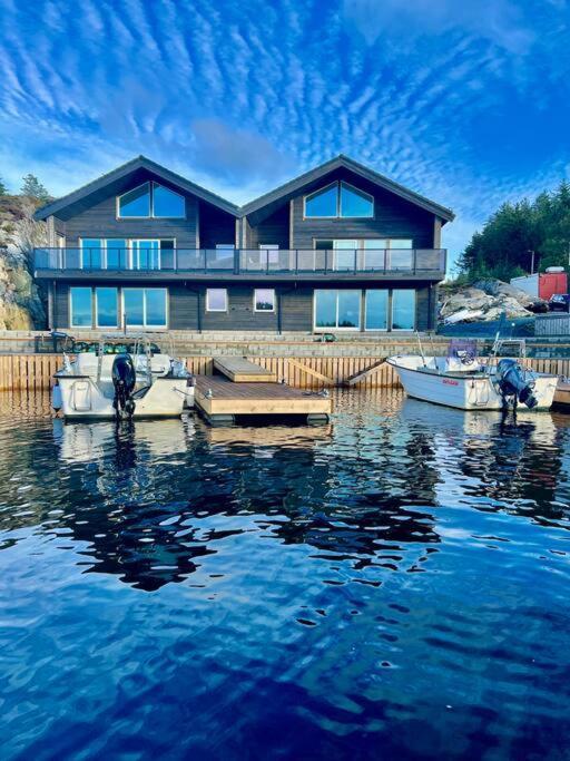 Villa Eksklusiv Rorbu - Havblikk 1 - Batutleie Bekkjarvik Exterior foto